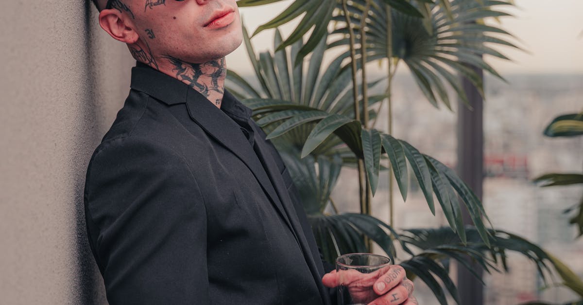 Exploring the Fluidity of Watercolour Tattoos in Palm Beach