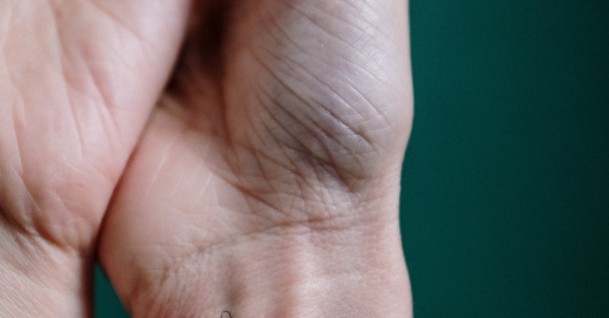 Exploring the Intersection of Geometric Shapes and Tattoo Art in Palm Beach